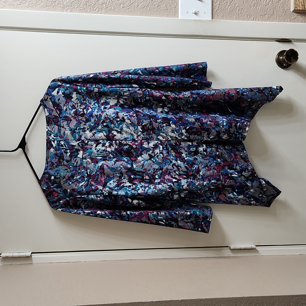 Tunic - Picture 4 of 4